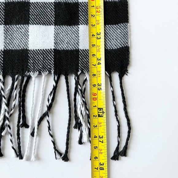 White and Black Plaid Fringe Scarf - Picture 3 of 4